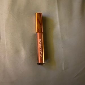 Steve Laurant lip gloss